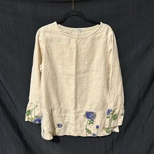 Garron brand Tan w/flowers top / size M‎ / O-13